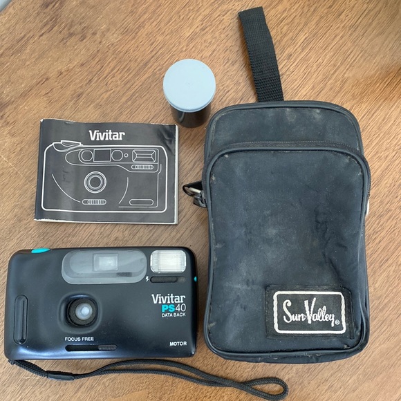 Vivitar Other - VTG Vivitar PS40 Data Back Camera, Instructions and Sun Valley Camera Case